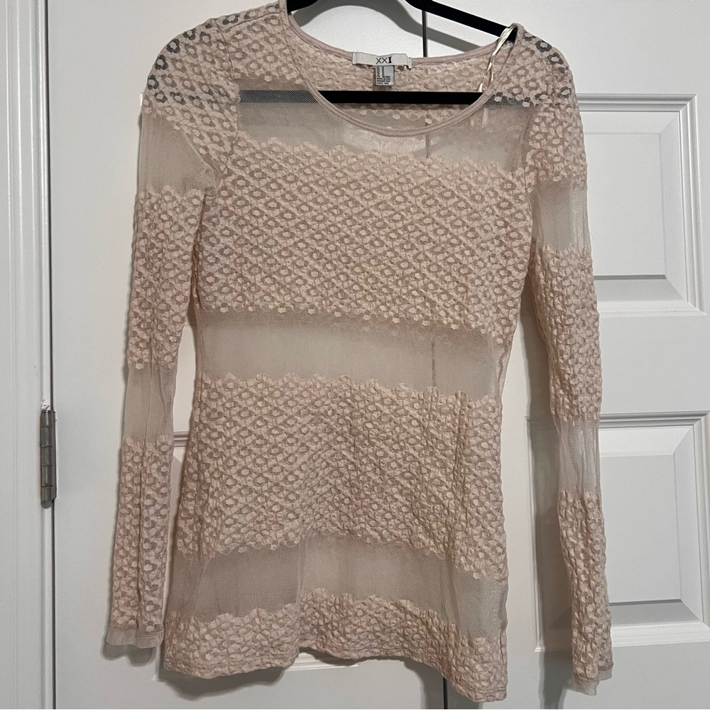 Forever 21 Sheer Lace Blouse in Cream